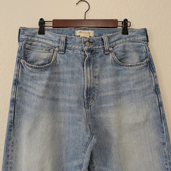 Madewell Loose Straight Vintage Wash Jeans - Picture 2 of 8